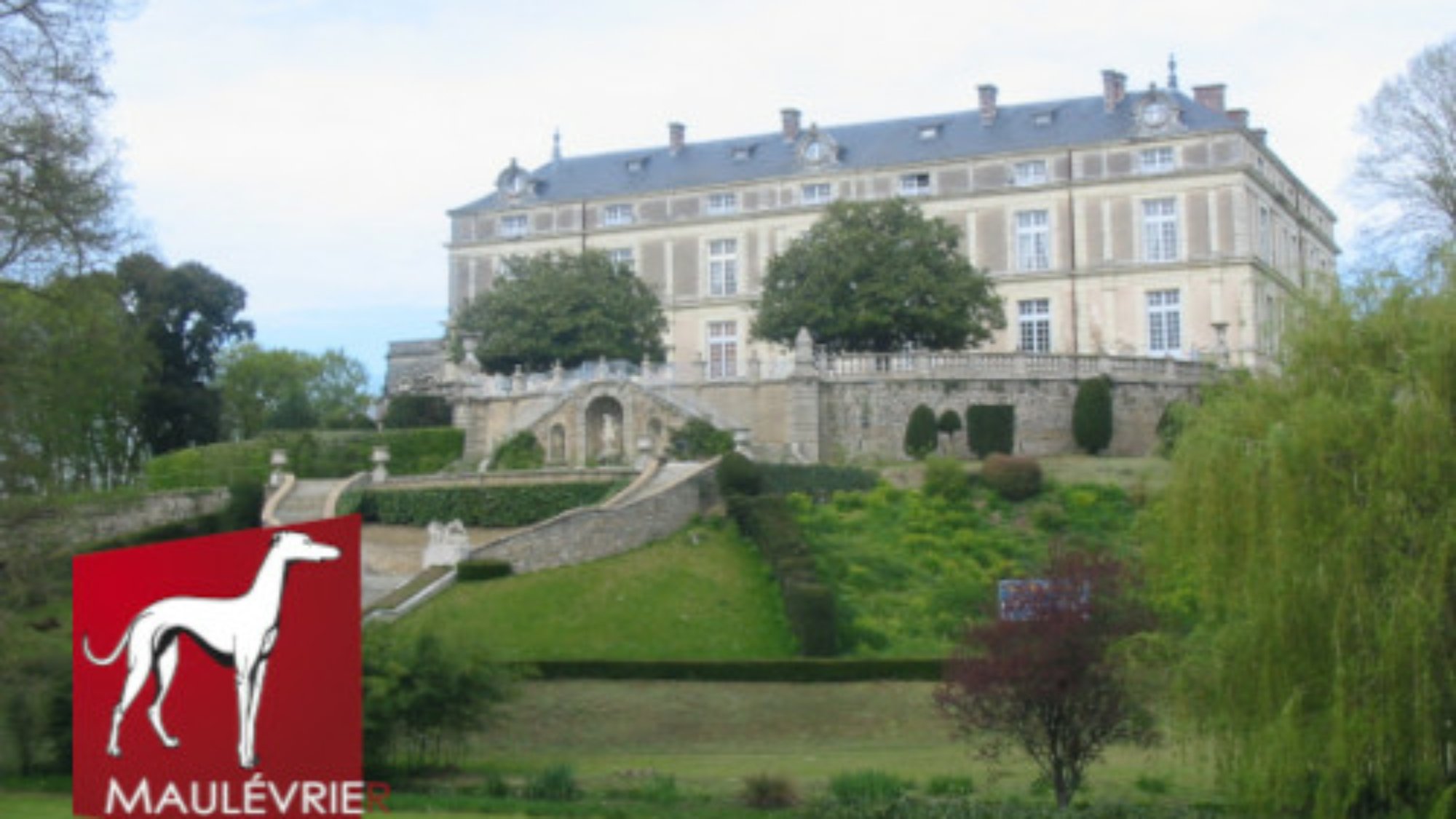 Château de la ville de maulévrier